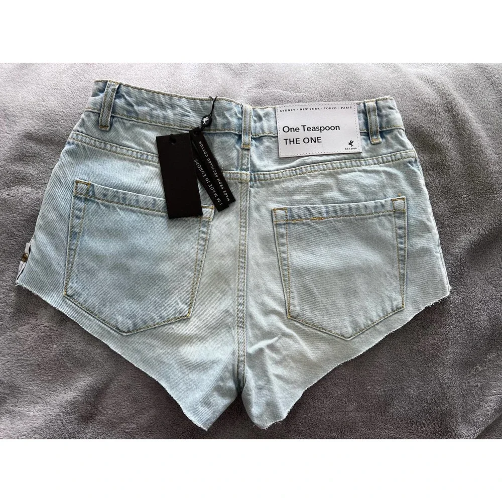 One Teaspoon The One Denim Shorts - Picture 1 of 3